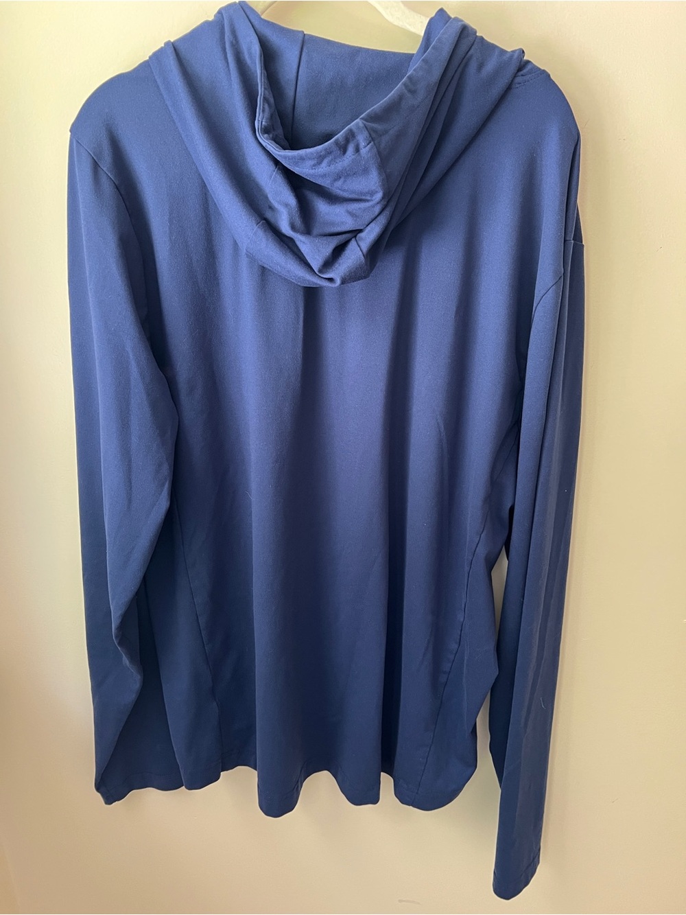 Holderness and Bourne Men's Navy Blue Hooded Long-Sleeve Performance Golf Shirt - Picture 5 of 5